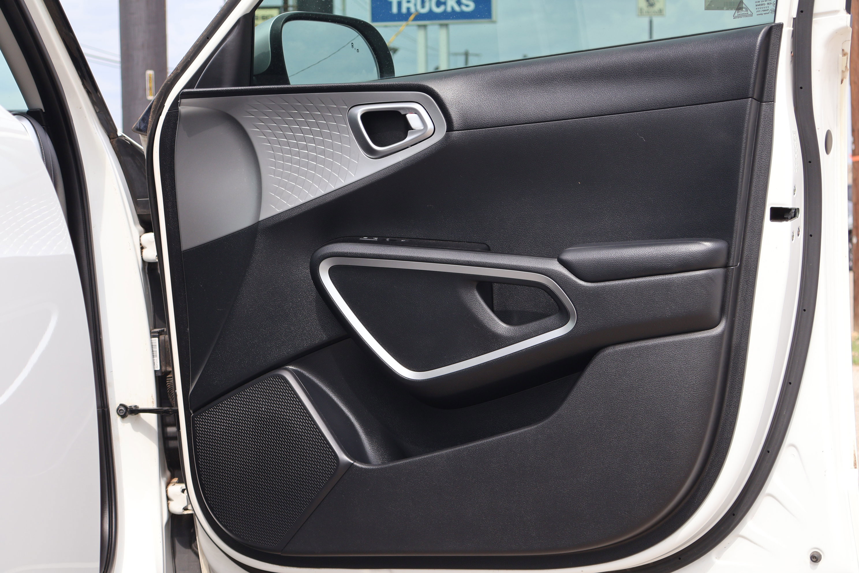 Used 2020 Kia Soul X-Line image 41