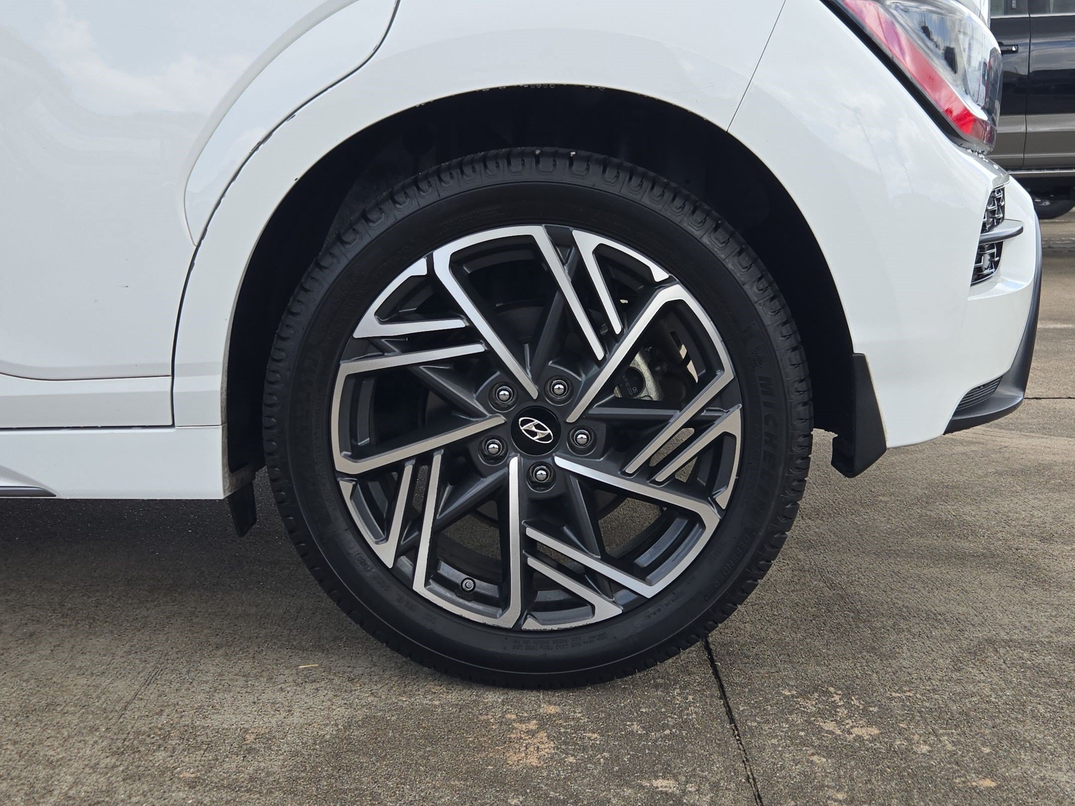 Used 2023 Hyundai Kona N Line FWD image 13