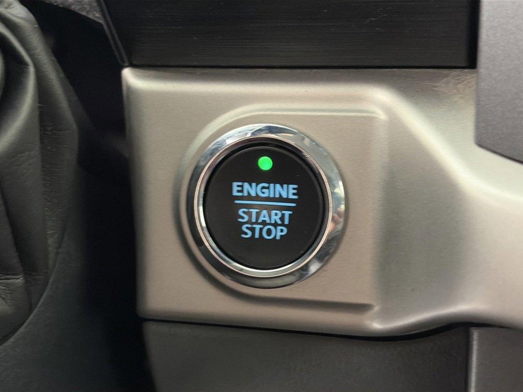 Certified 2021 Ford F150 XLT w/ Equipment Group 302A High image 25