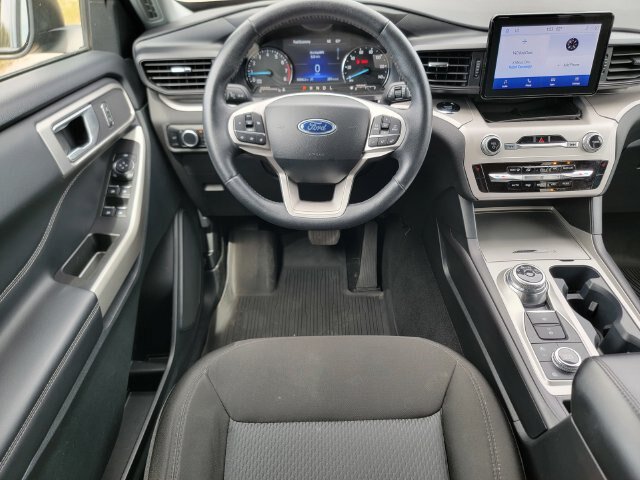 Certified 2023 Ford Explorer XLT AWD/4WD image 32