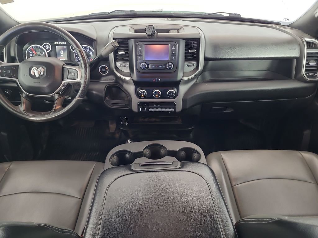 Used 2024 RAM 3500 Tradesman w/ Chrome Appearance Group image 21