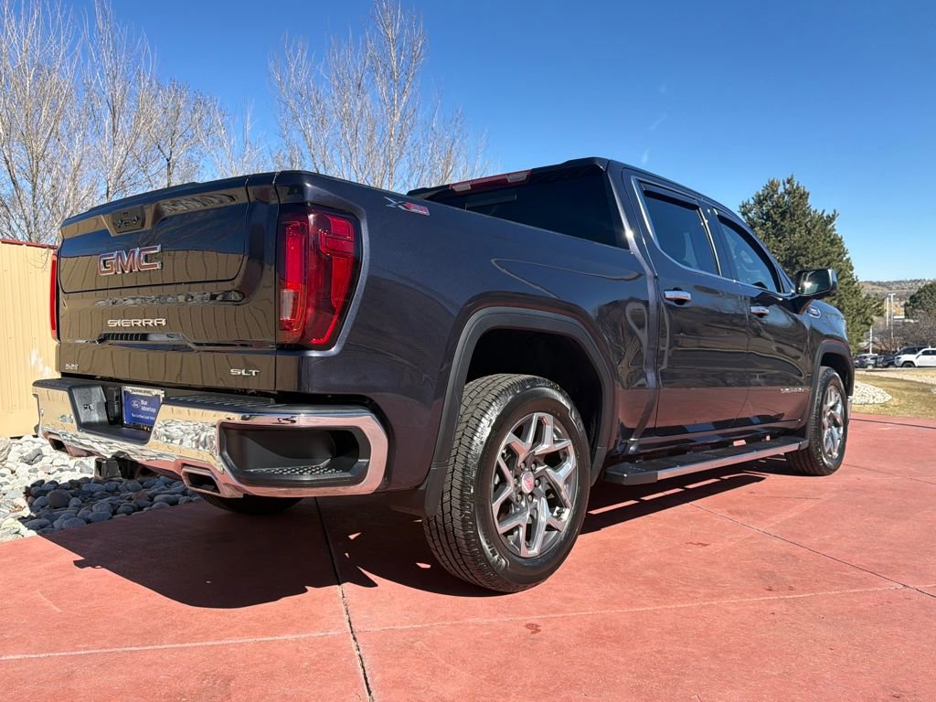 Used 2022 GMC Sierra 1500 SLT w/ SLT Premium Plus Package AWD/4WD image 5