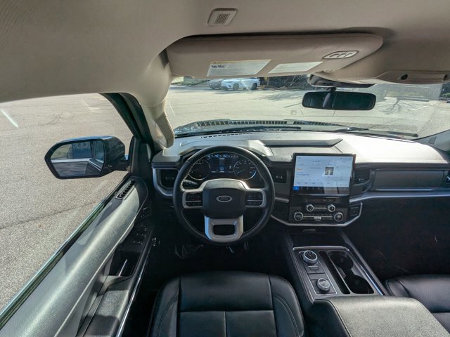 Certified 2022 Ford Expedition Max XLT image 33