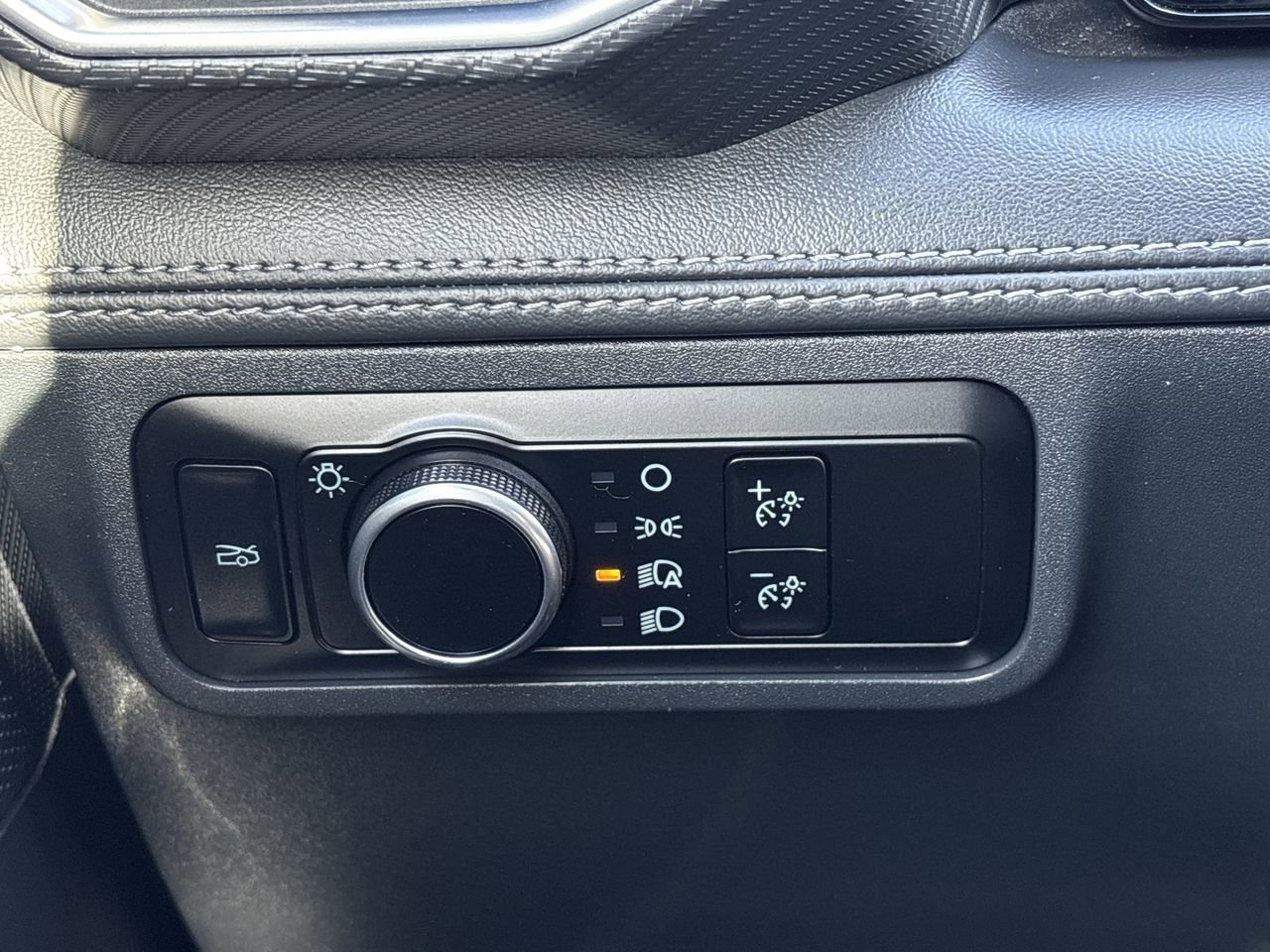 Certified 2024 Ford Mustang Premium image 25