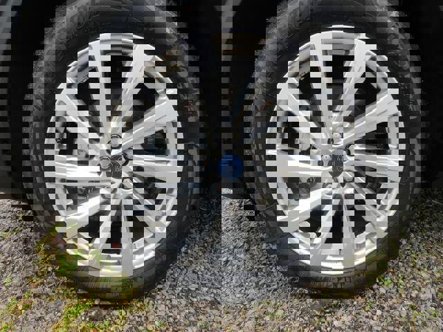 Certified 2022 Ford Escape Titanium w/ Titanium Elite Package image 22