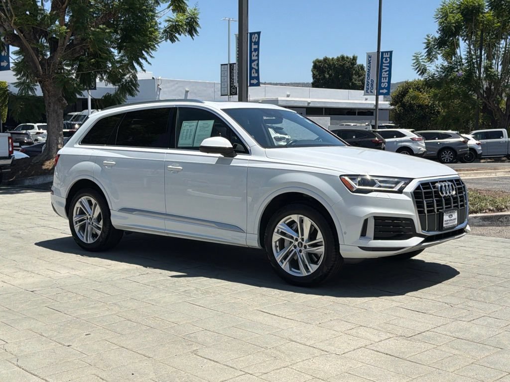Used 2021 Audi Q7 2.0T Premium w/ Convenience Package AWD/4WD image 6