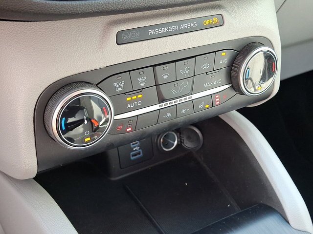Certified 2023 Ford Escape Active AWD/4WD image 10