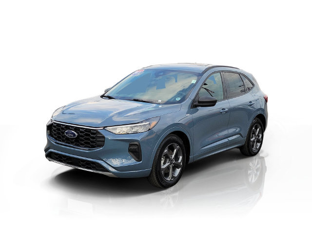 Certified 2023 Ford Escape ST-Line w/ Tech Pack #1 FWD image 3