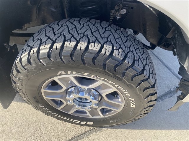 Certified 2023 Ford F350 Lariat AWD/4WD image 10