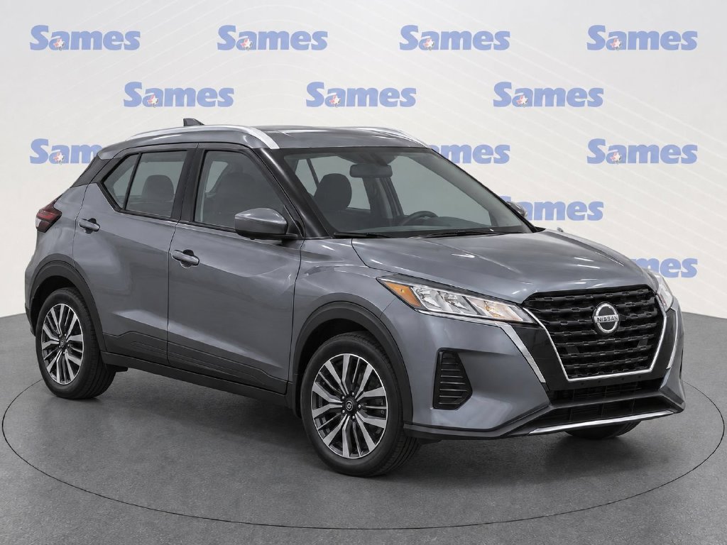 Used 2021 Nissan Kicks SV FWD image 1