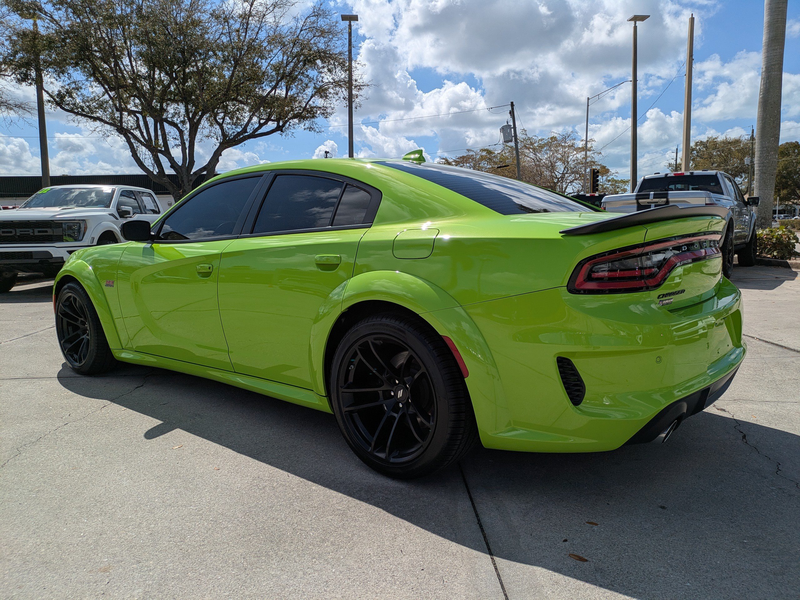 Used 2023 Dodge Charger Scat Pack RWD image 6