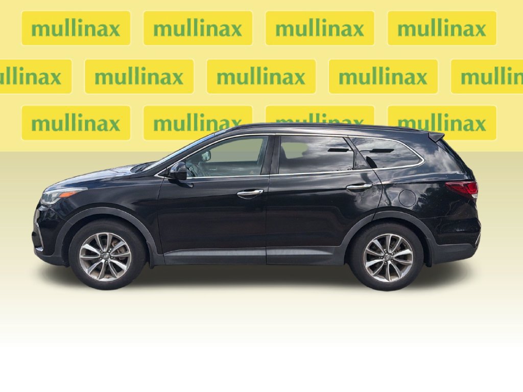 Used 2018 Hyundai Santa Fe SE w/ Cargo Package FWD image 10