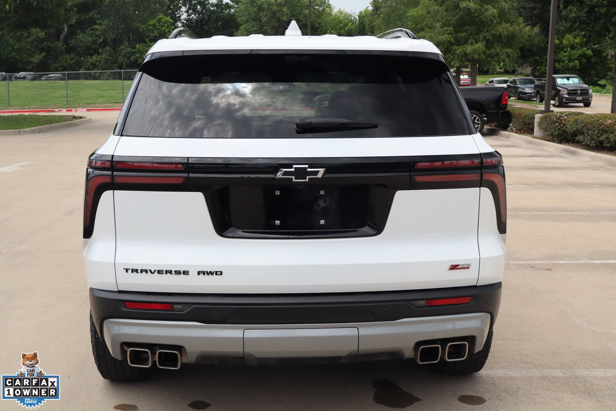Used 2024 Chevrolet Traverse Z71 w/ Enhanced Driving Package AWD/4WD image 4