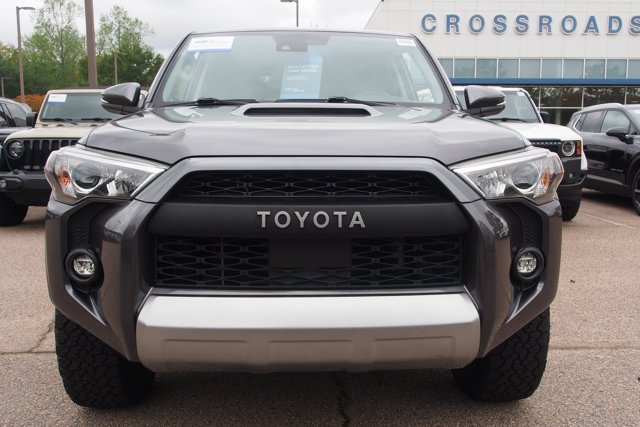 Used 2021 Toyota 4Runner TRD Off-Road Premium w/ Moonroof Package AWD/4WD image 2