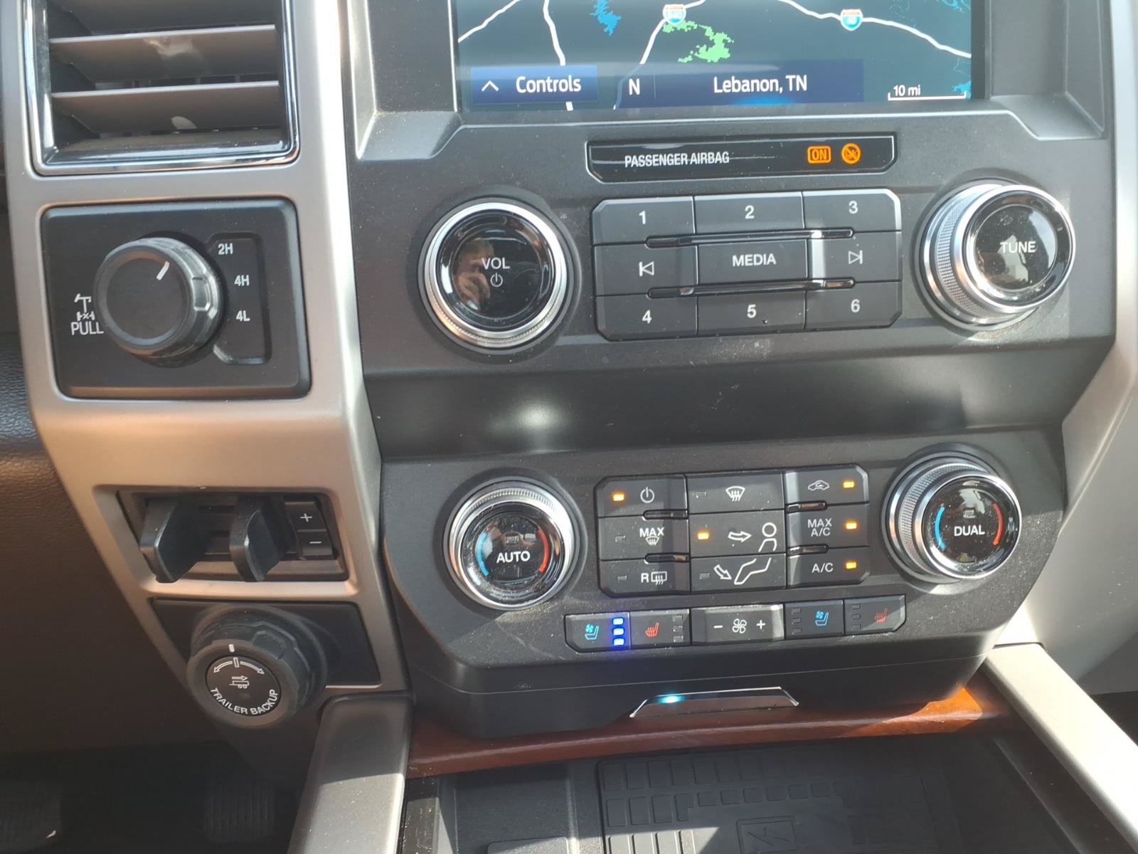 Certified 2020 Ford F350 King Ranch w/ King Ranch Ultimate Package AWD/4WD image 21