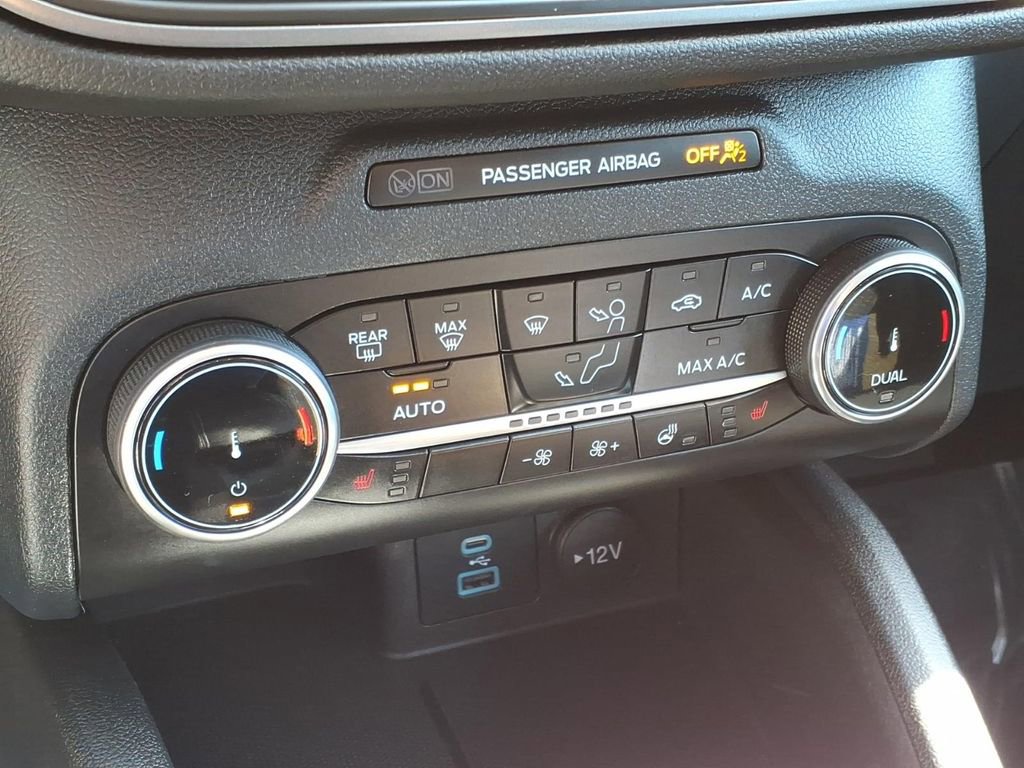 Certified 2023 Ford Escape Active AWD/4WD image 22