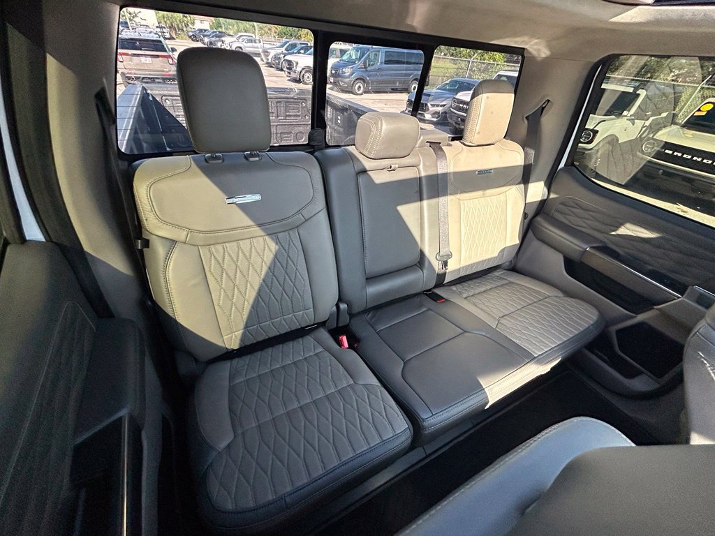 Certified 2025 Ford F350 Platinum w/ Platinum Plus Package AWD/4WD image 30