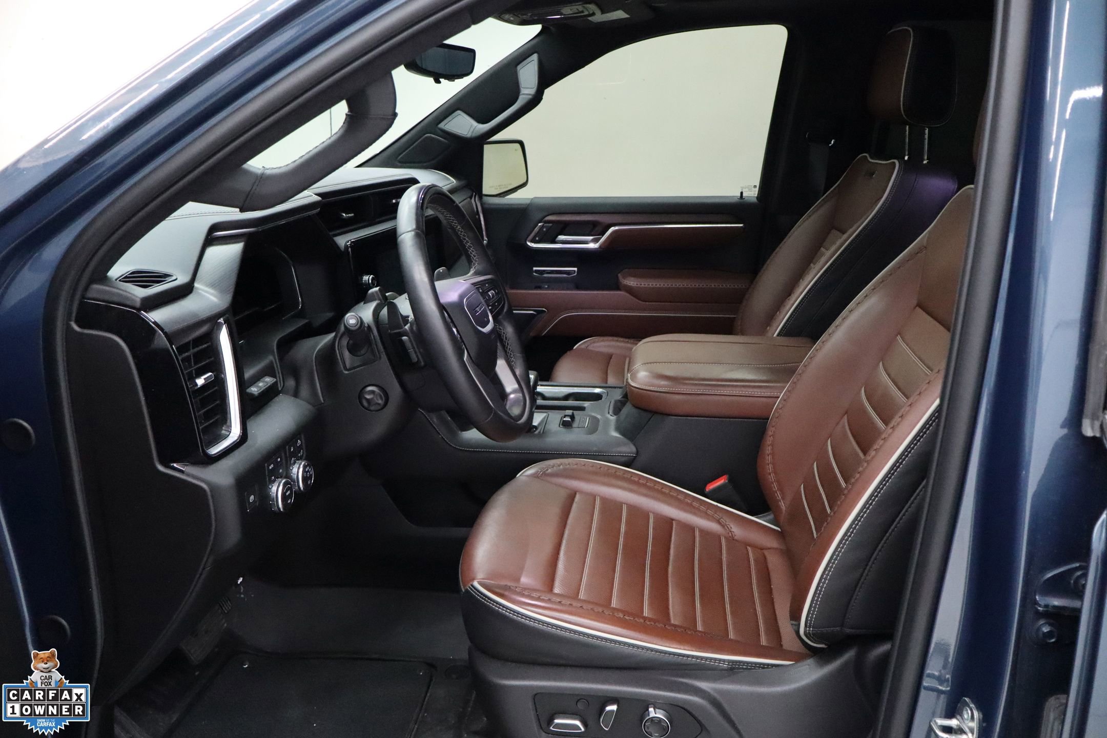 Used 2024 GMC Sierra 1500 Denali Ultimate AWD/4WD image 24