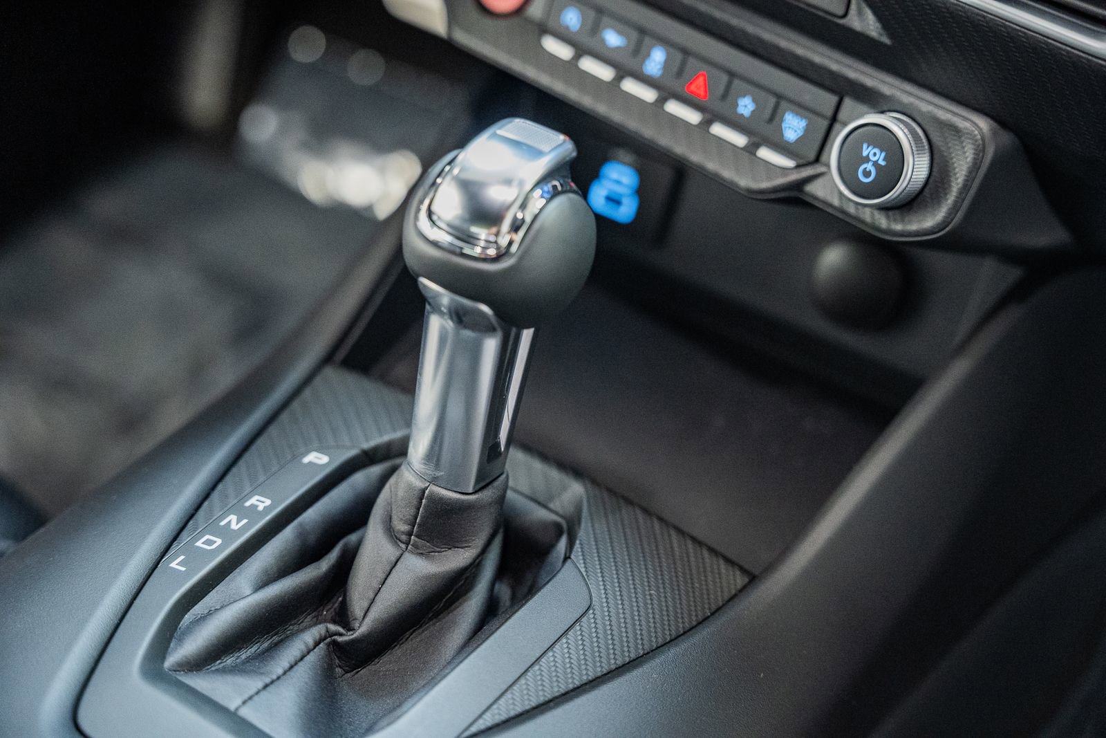 Certified 2025 Ford Mustang Premium image 29