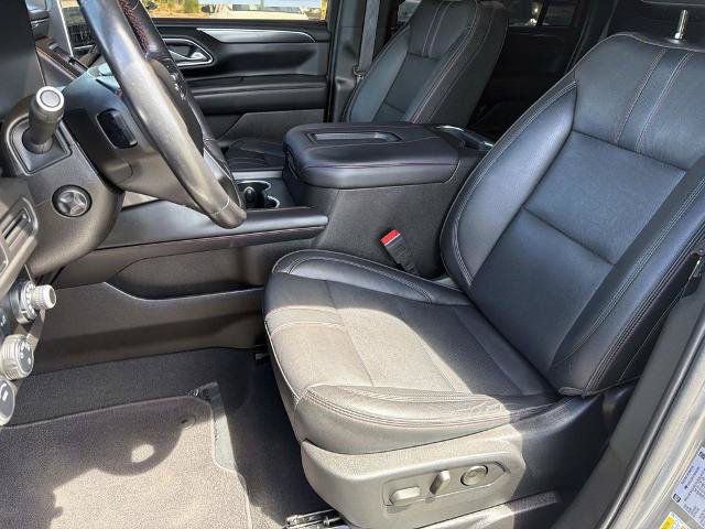 Used 2021 Chevrolet Suburban RST w/ Luxury Package AWD/4WD image 21