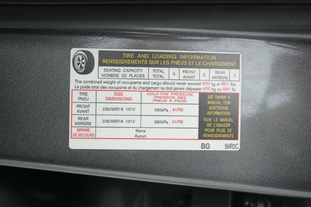 Used 2023 Nissan Ariya FWD image 24