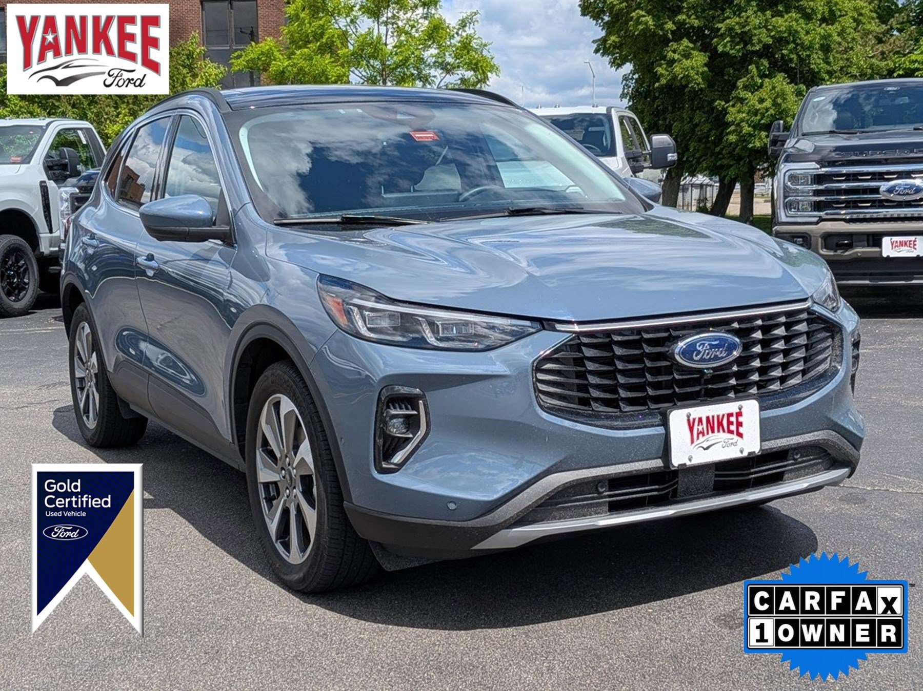 Certified 2023 Ford Escape Platinum w/ Premium Technology Package AWD/4WD video 1