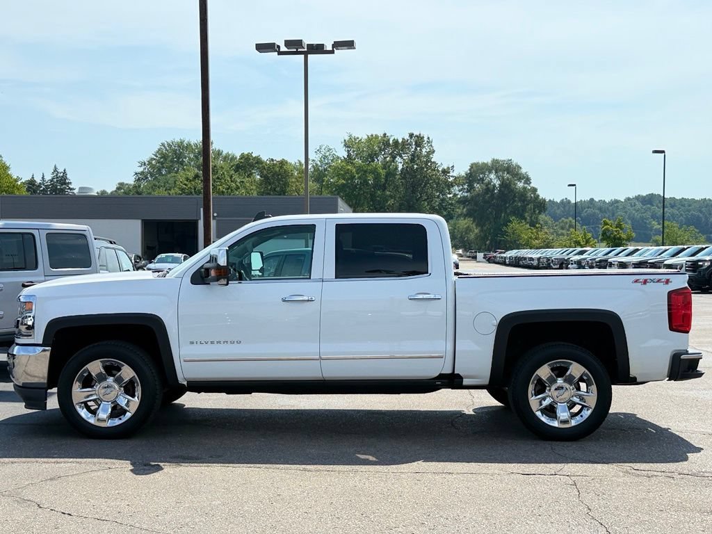 Used 2017 Chevrolet Silverado 1500 LTZ w/ Sport Package AWD/4WD image 38