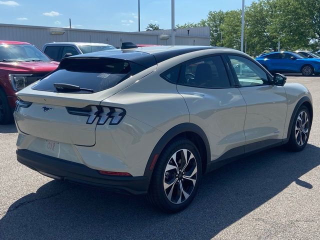 Certified 2025 Ford Mustang Mach-E Select w/ Comfort Package Lite AWD/4WD image 3