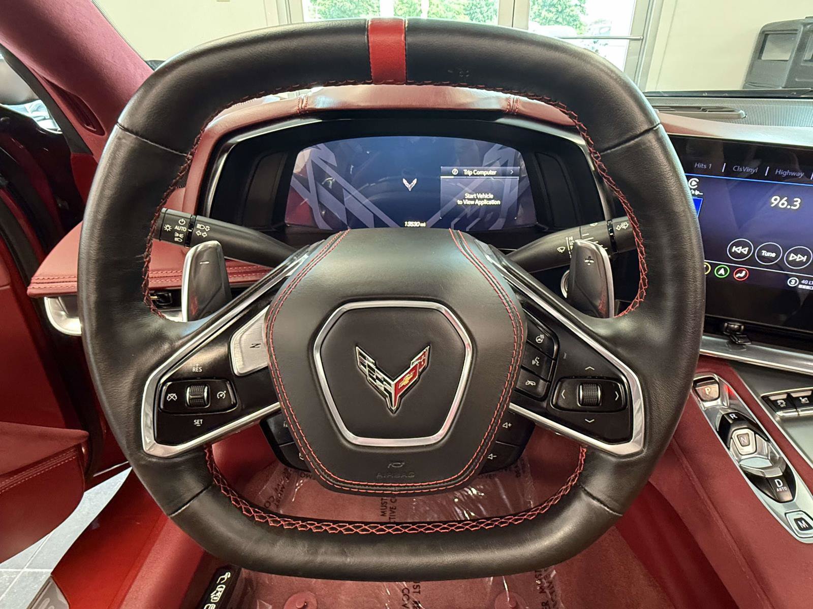 Used 2021 Chevrolet Corvette Stingray Premium Conv w/ Z51 Performance Package RWD image 13