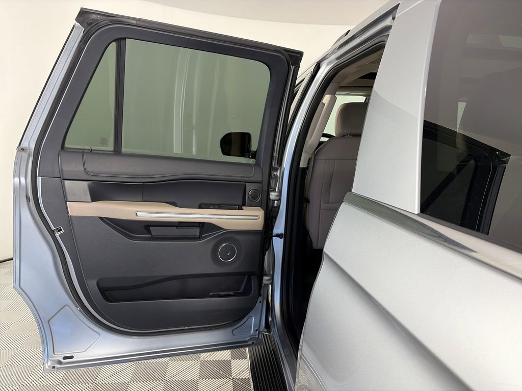 Certified 2023 Ford Expedition Max Limited AWD/4WD image 12