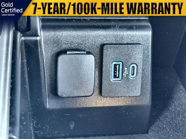 Certified 2022 Ford Explorer XLT w/ Equipment Group 202A image 31