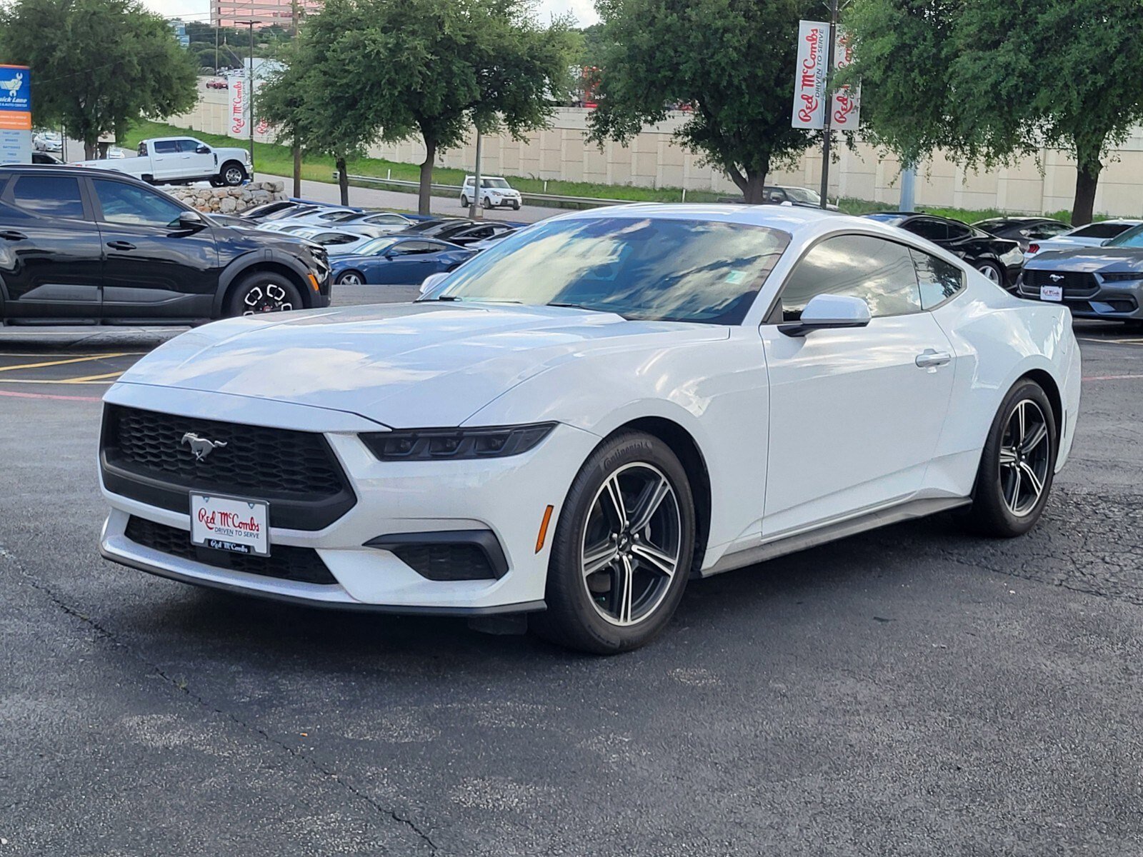 Certified 2025 Ford Mustang Coupe RWD image 7