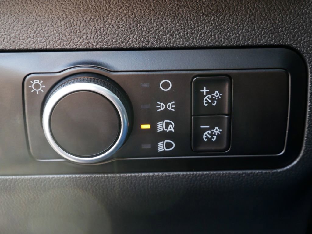 Certified 2025 Ford Escape ST-Line AWD/4WD image 22