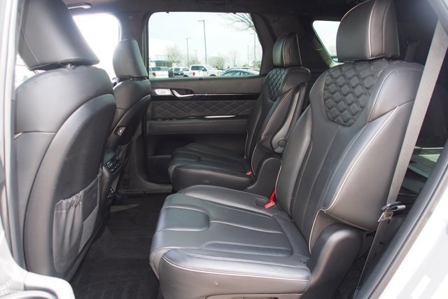 Used 2022 Hyundai Palisade Calligraphy w/ Winter Package image 21