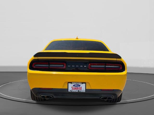 Used 2018 Dodge Challenger SXT w/ Blacktop Package RWD image 7