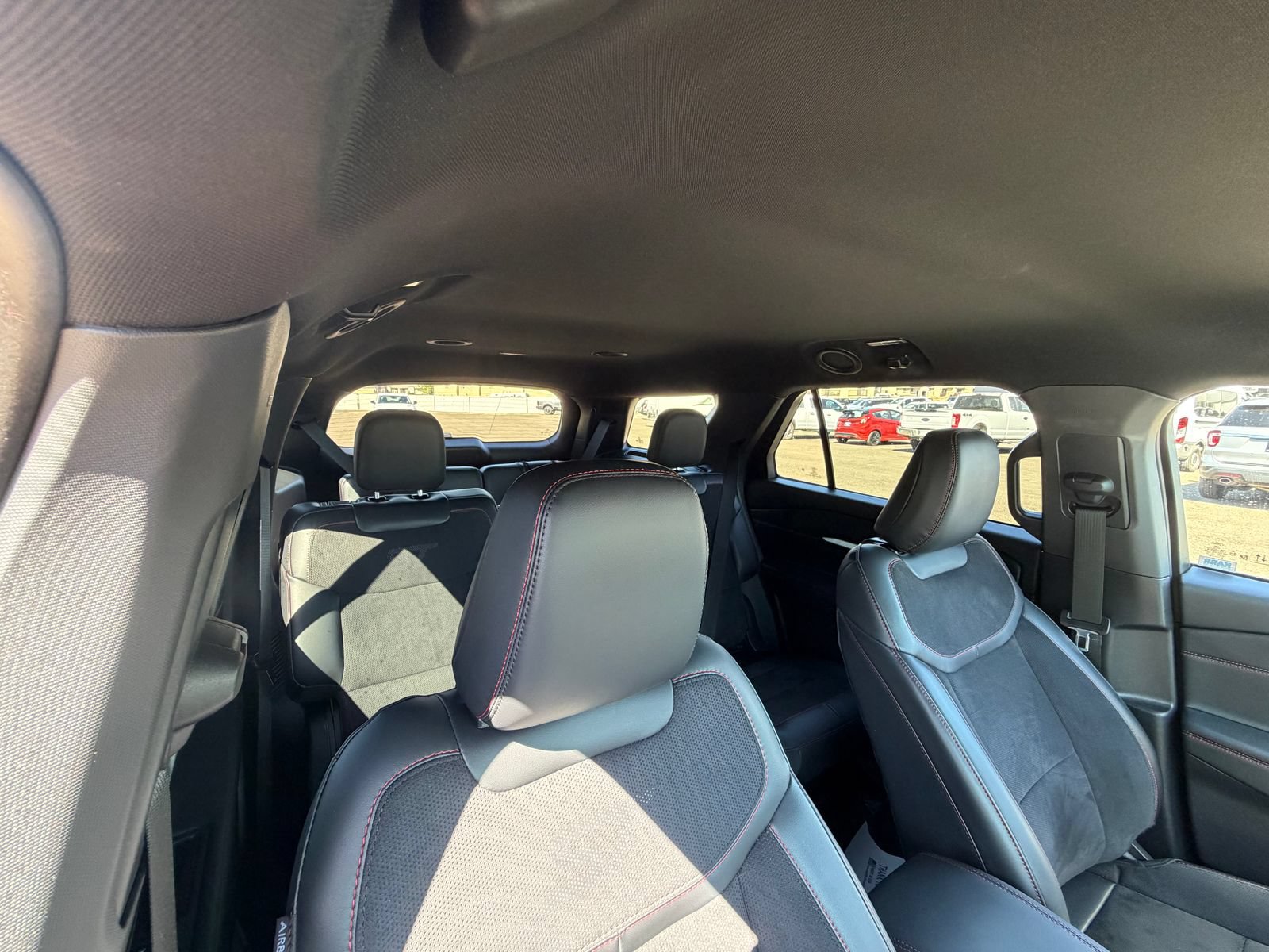 Certified 2025 Ford Explorer ST AWD/4WD image 23