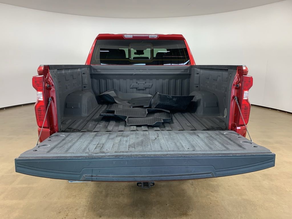 Used 2023 Chevrolet Silverado 1500 LT AWD/4WD image 12