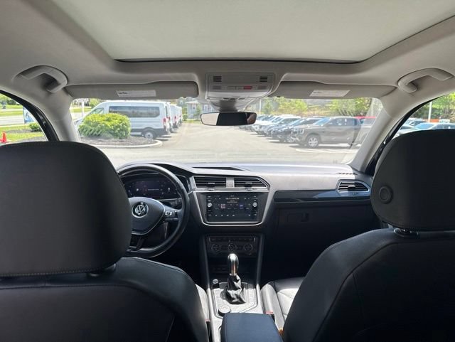 Used 2019 Volkswagen Tiguan SEL Premium AWD/4WD image 23
