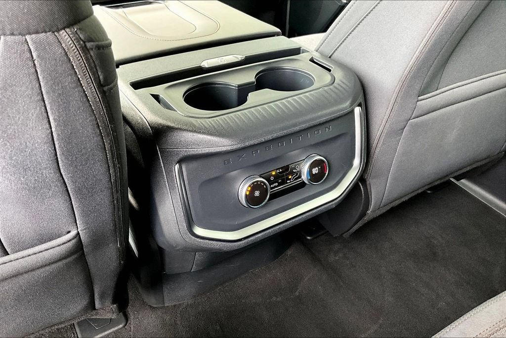 Certified 2025 Ford Expedition Active RWD image 12