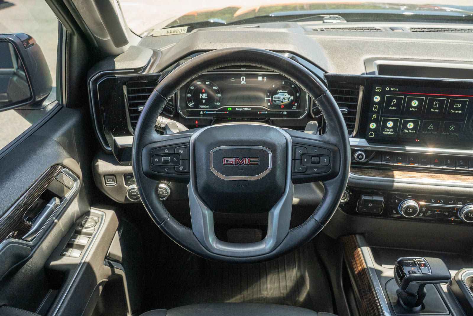 Used 2022 GMC Sierra 1500 Elevation w/ Elevation Premium Package AWD/4WD image 26