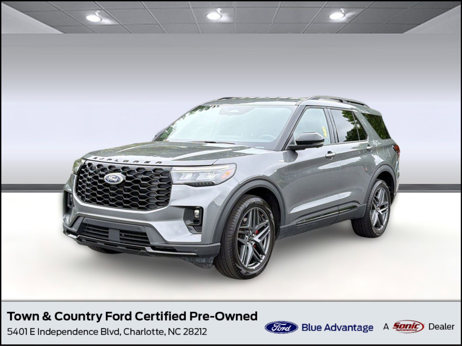 Certified 2025 Ford Explorer ST-Line w/ ST-Line Street Pack AWD/4WD image 1