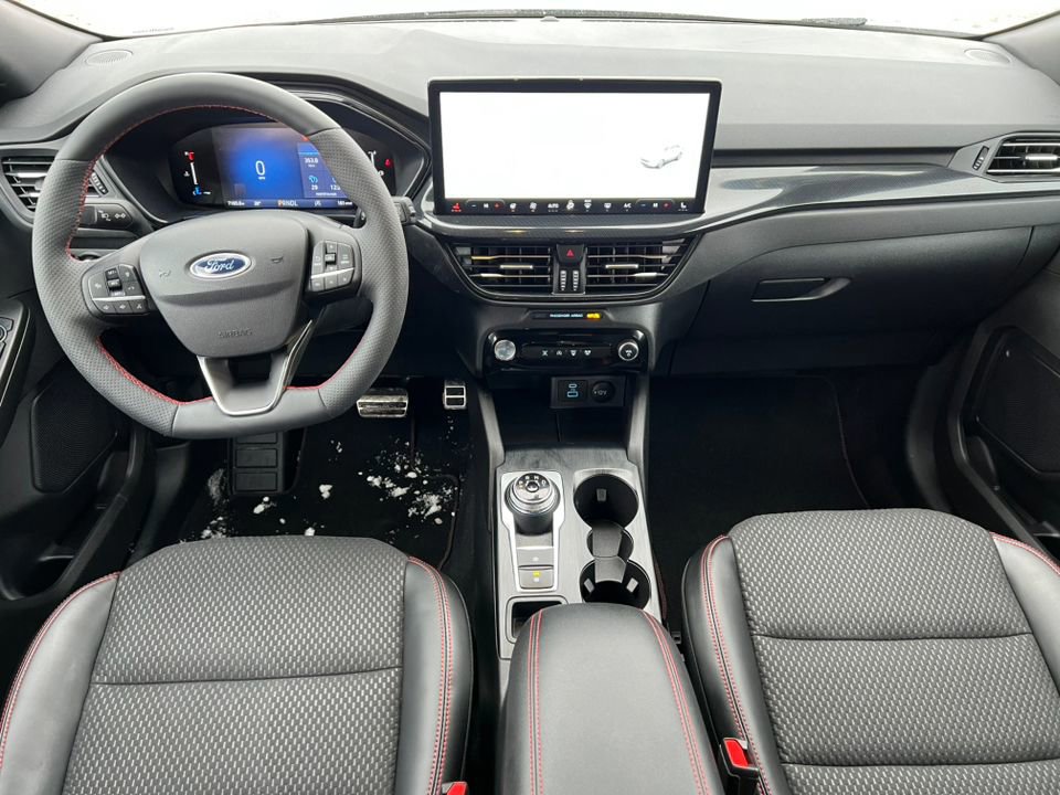 Certified 2023 Ford Escape ST-Line w/ Tech Pack #1 image 9