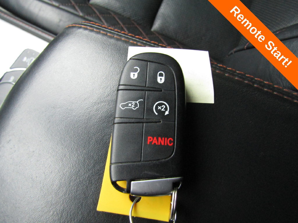 Used 2021 Jeep Grand Cherokee Summit AWD/4WD image 23