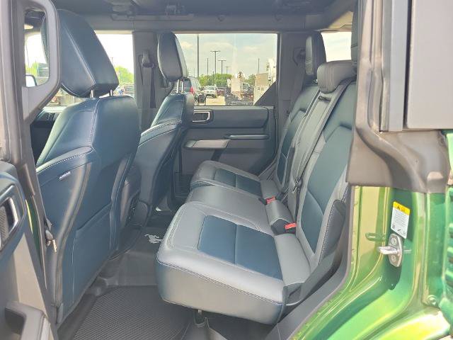 Certified 2023 Ford Bronco Outer Banks w/ Sasquatch Package AWD/4WD image 9