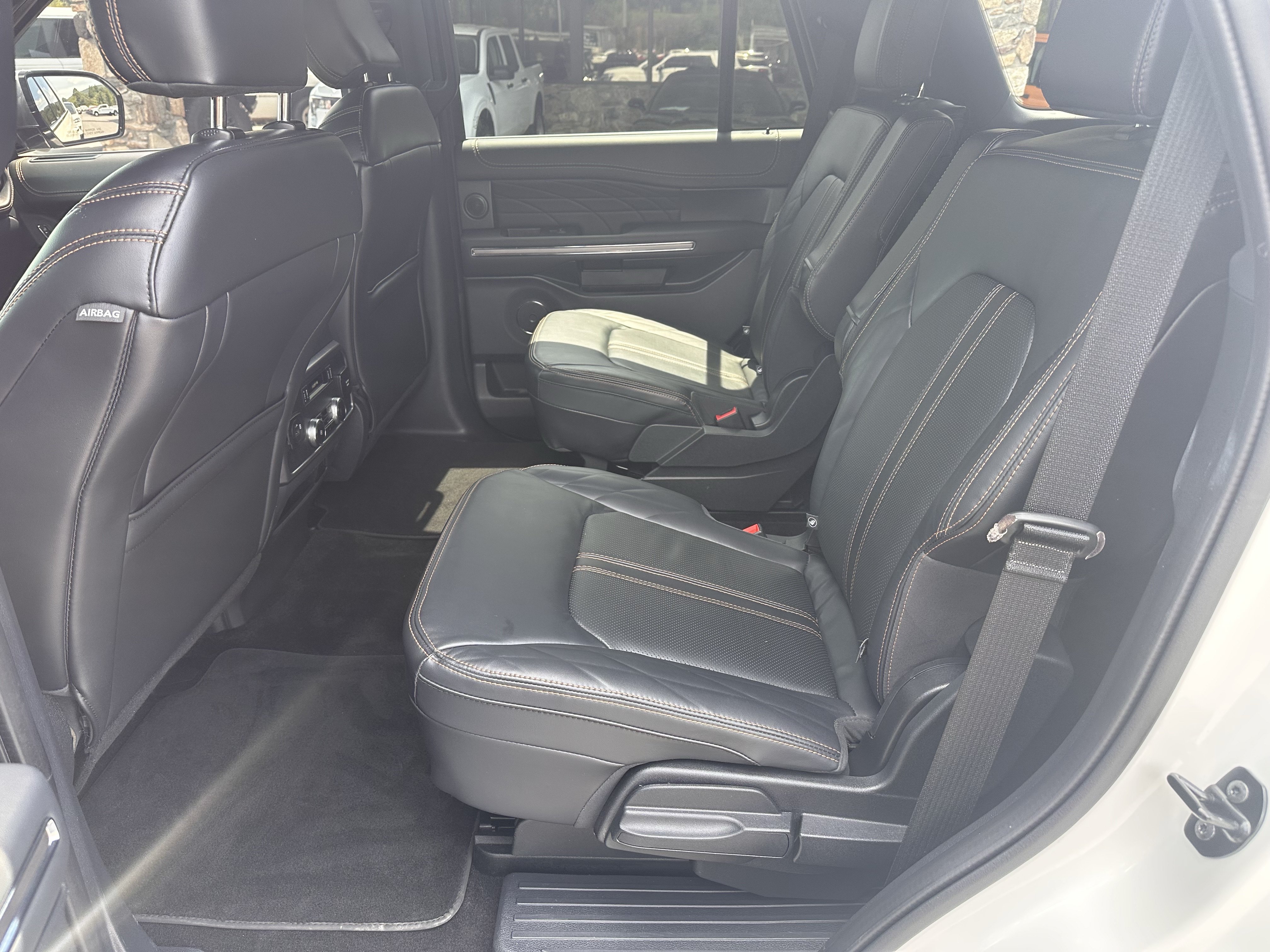 Certified 2022 Ford Expedition Platinum AWD/4WD image 13