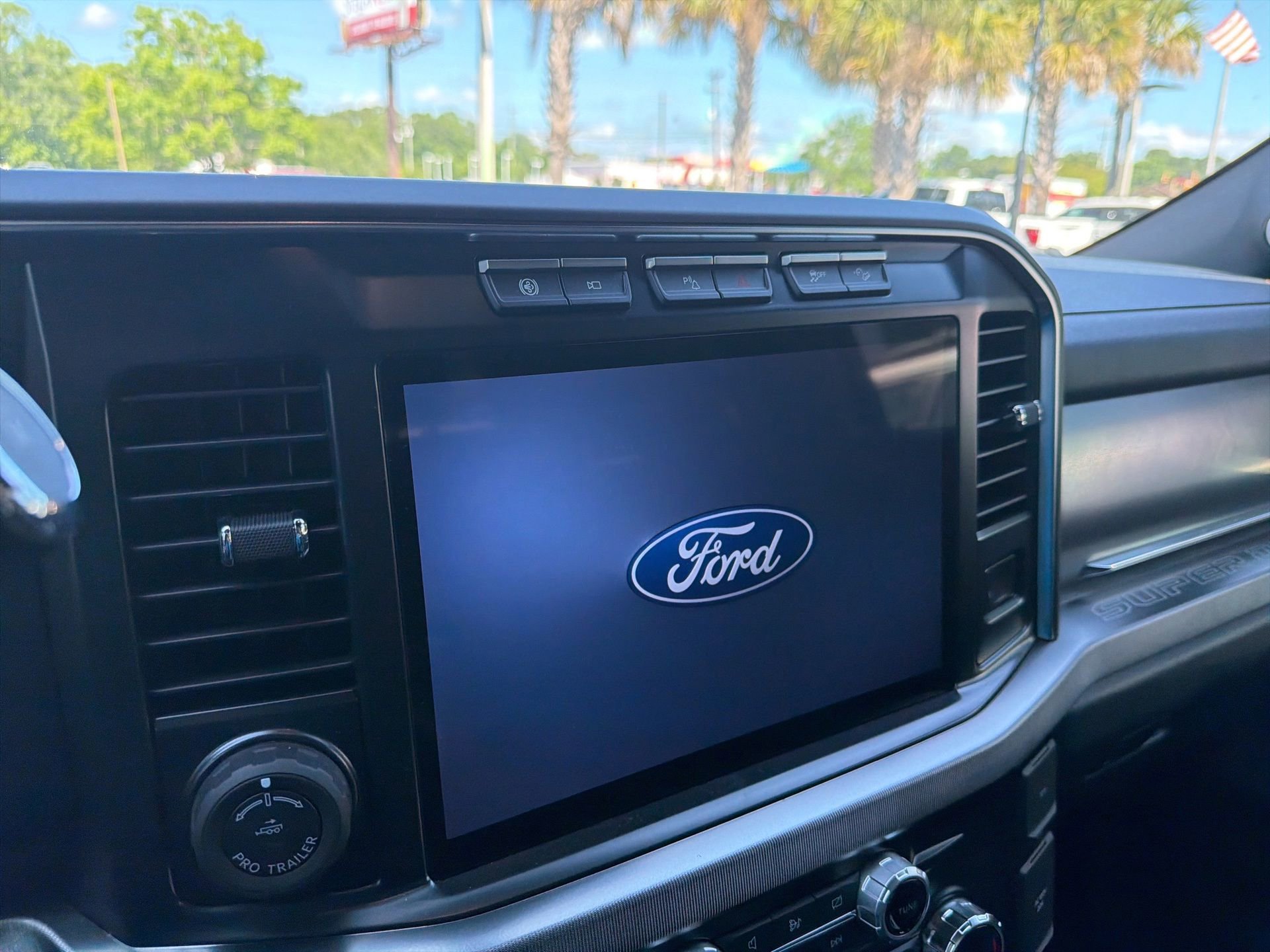 Certified 2024 Ford F250 Platinum AWD/4WD image 23