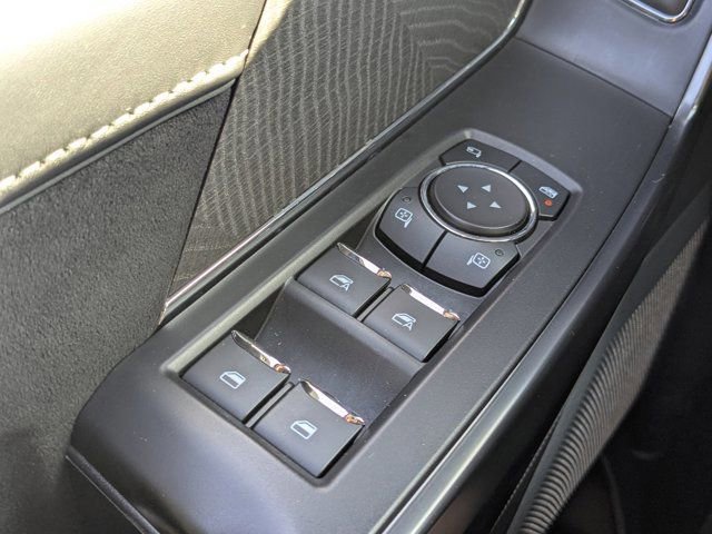 Certified 2023 Ford F150 Platinum w/ Equipment Group 701A High image 28