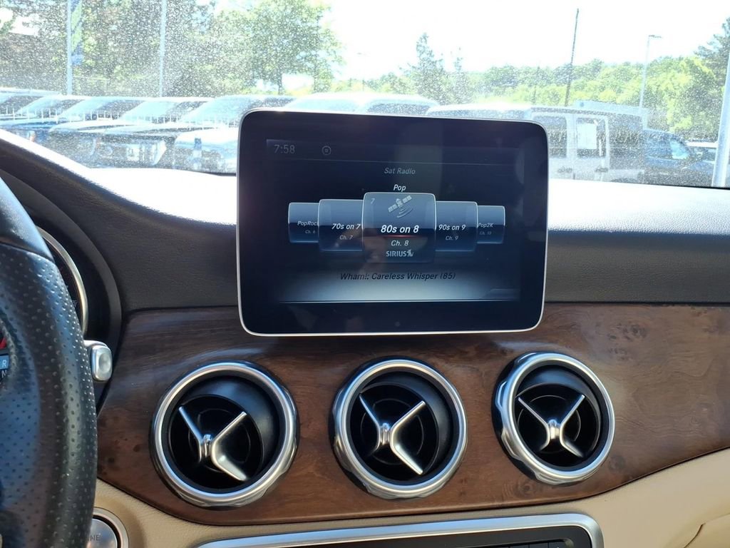 Used 2019 Mercedes-Benz GLA 250 4MATIC image 20