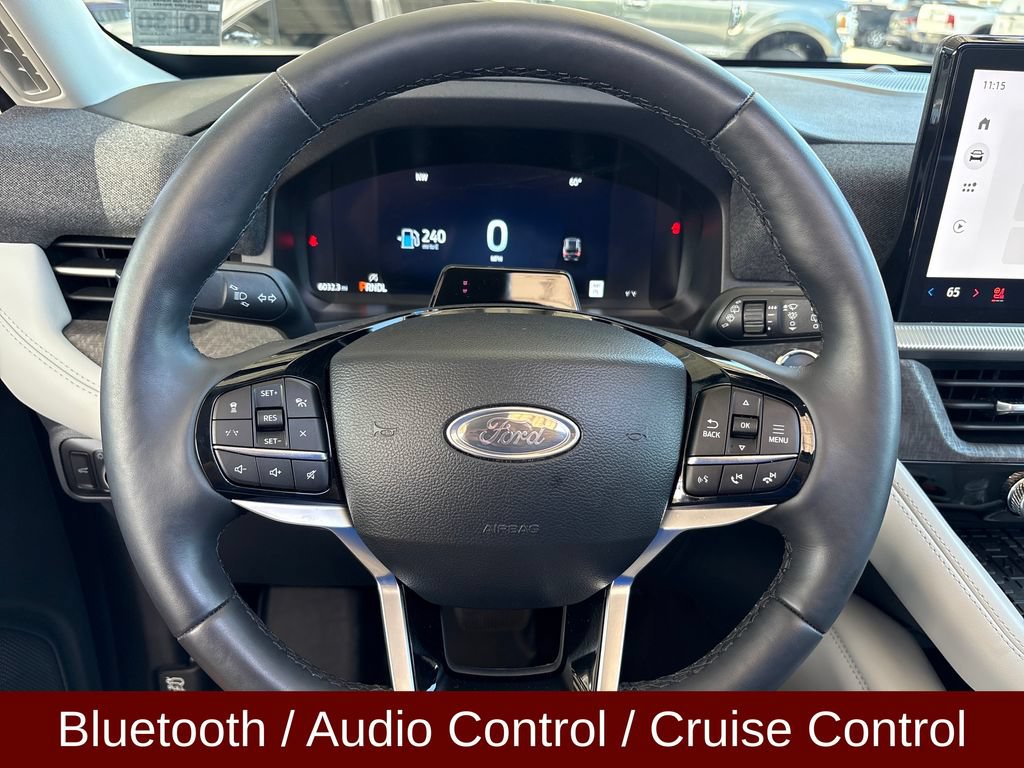Certified 2025 Ford Explorer Platinum w/ Ultimate Package AWD/4WD image 23