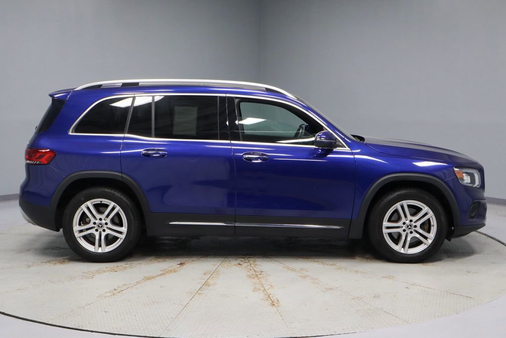 Used 2021 Mercedes-Benz GLB 250 4MATIC image 5